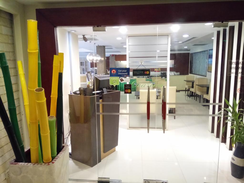 Discovery Hotel Phnom Penh Dış mekan fotoğraf